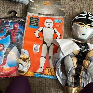 3 Costumes! Star Wars storm trooper, Spider-Man , power ranger costume bundle